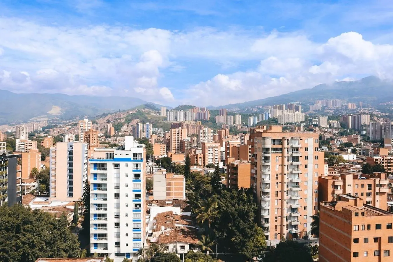Apartment Rosa Negras Cozy Stadio Haven Medellin Colombia